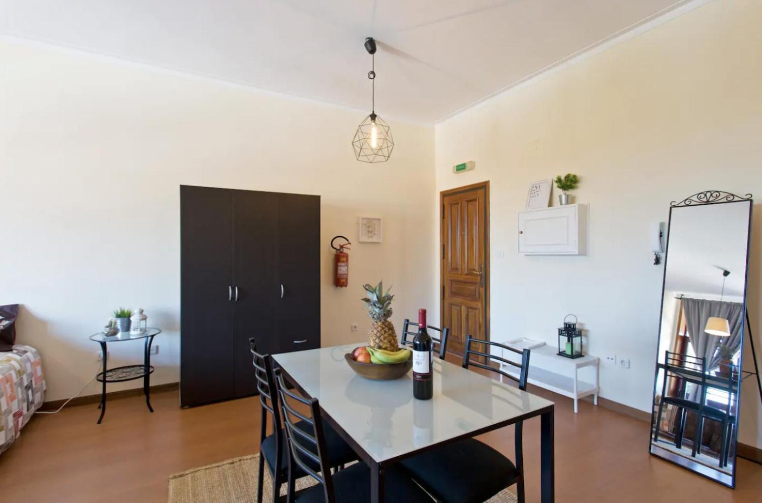 Host Wise - Cozy Sunny Flats - Ace Location Apartment Porto Room photo