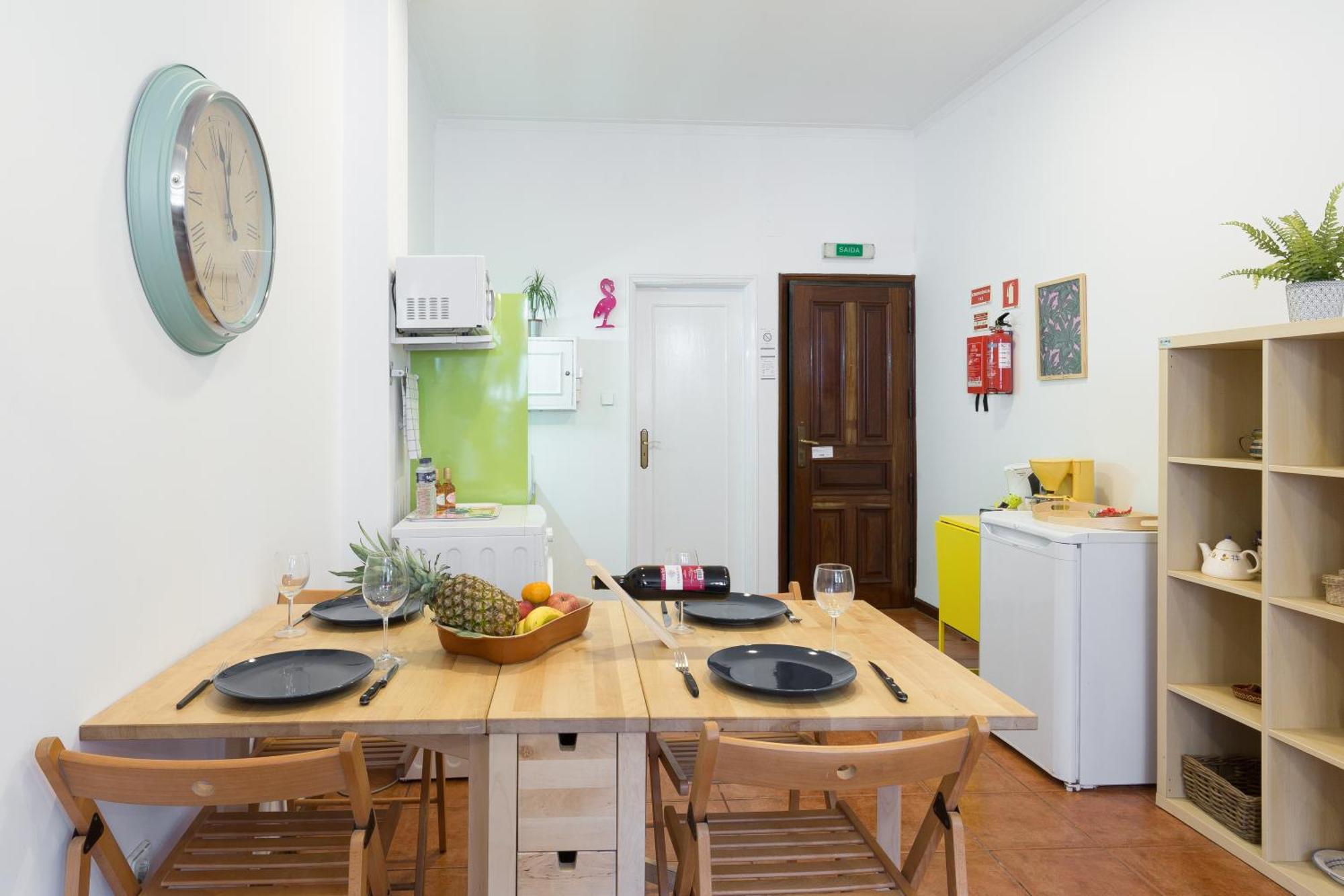 Host Wise - Cozy Sunny Flats - Ace Location Apartment Porto Room photo