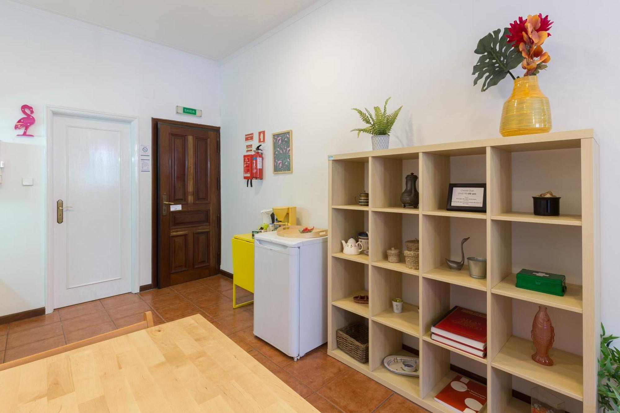 Host Wise - Cozy Sunny Flats - Ace Location Apartment Porto Room photo