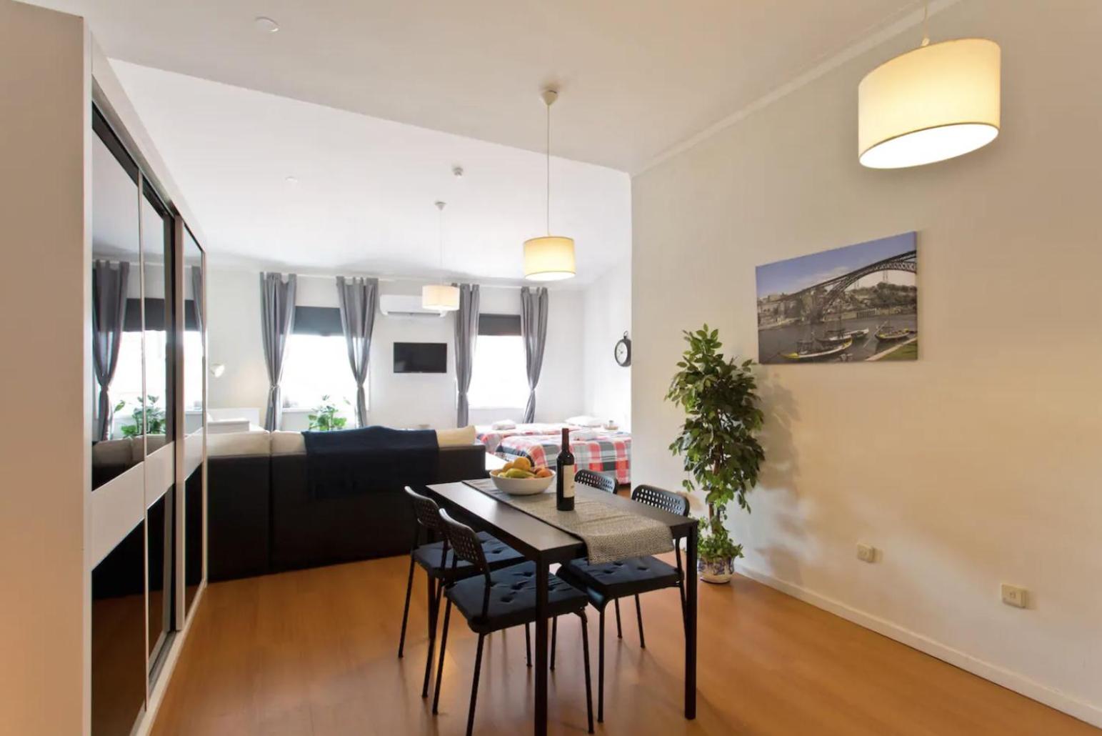 Host Wise - Cozy Sunny Flats - Ace Location Apartment Porto Room photo