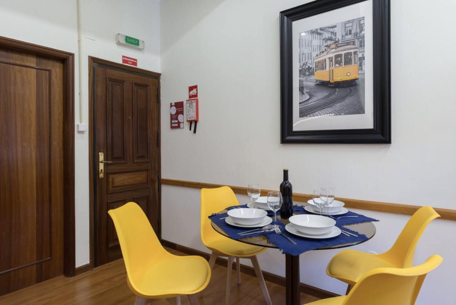 Host Wise - Cozy Sunny Flats - Ace Location Apartment Porto Room photo
